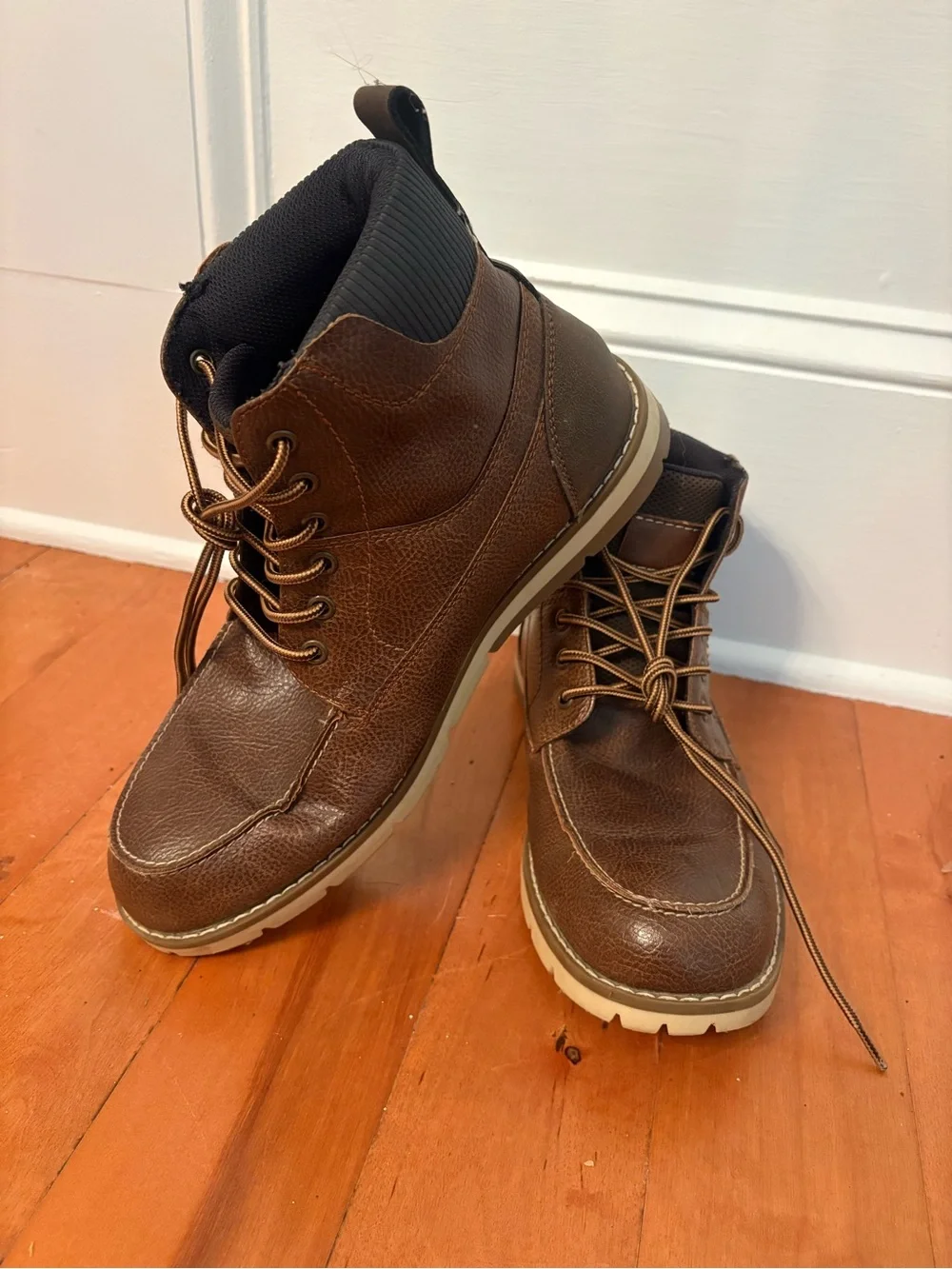 Men's Brown Leather Lace-Up Boots